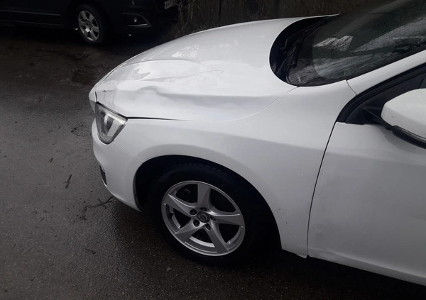 Volvo S60 cena 34000 przebieg: 198000, rok produkcji 2015 z Sulejówek małe 106